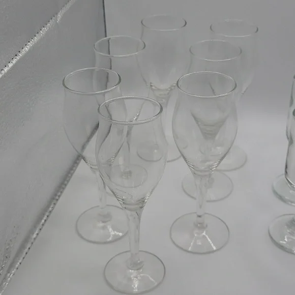 Vintage Champagne Flutes and Shot glasses - Picture 3 of 6